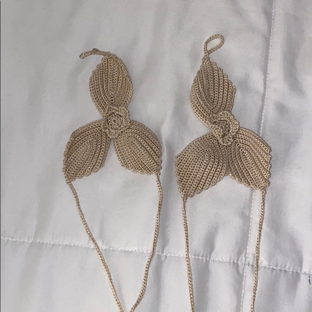 knit decorations used for feet or hands